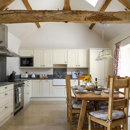 Villa The Barn @ Laurel Farm Shotteswell Exterior foto